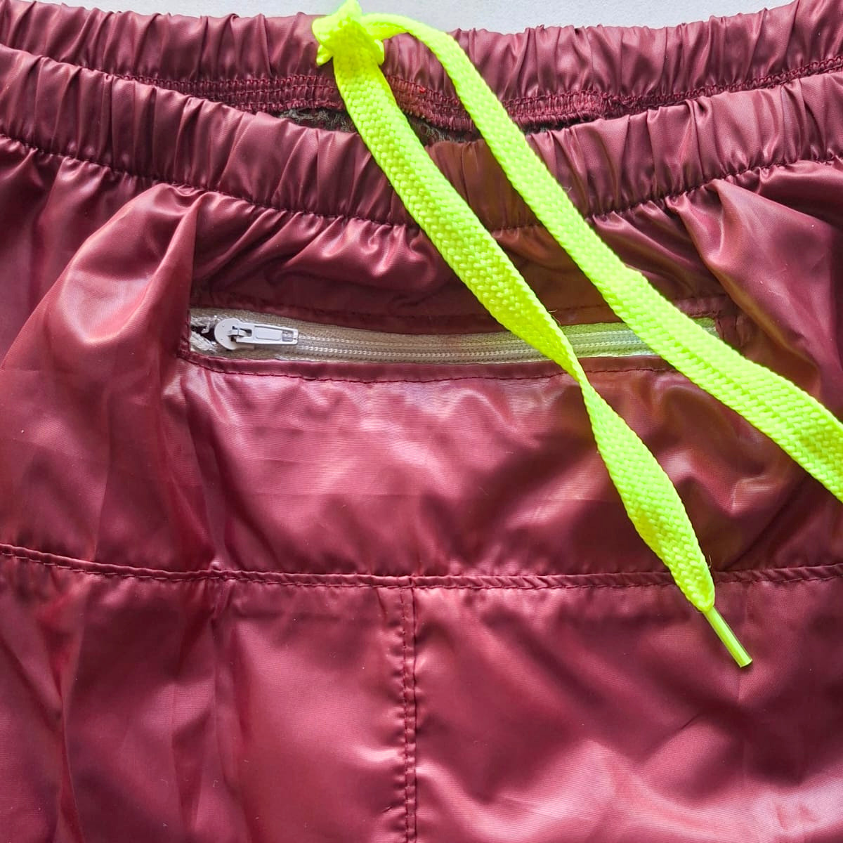 Short con suspensor Shortrun bordeaux hombre